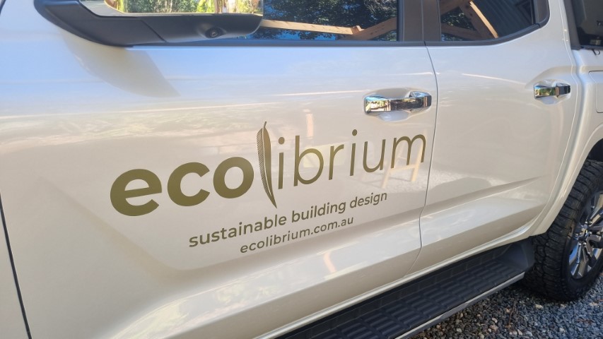 Print-and-Cut-Vehicle-Sign